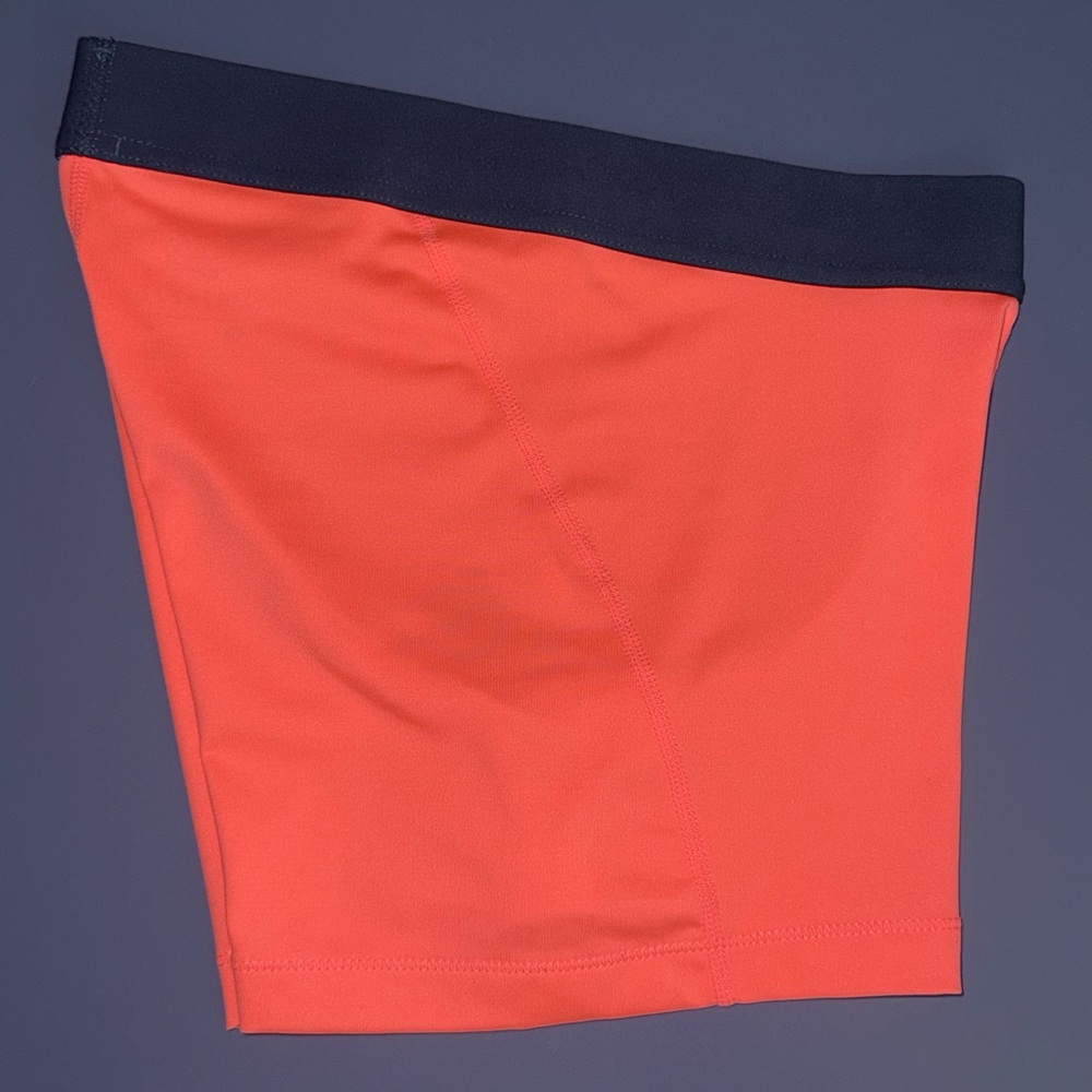 Rare Nike Pro Shorts - Picture 4 of 10